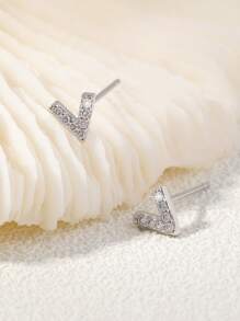 Nooxian 方晶鋯石字母耳釘 - 銀色 - 查看 2