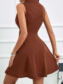 SHEIN LUNE 素色百褶西裝連衣裙 - 咖啡棕 - 查看 3