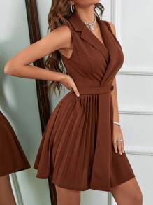 SHEIN LUNE 素色百褶西裝連衣裙 - 咖啡棕 - 查看 1