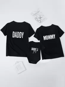 SHEIN 寶寶女孩1入組字母圖形連身衣 - 黑色 - 查看 3