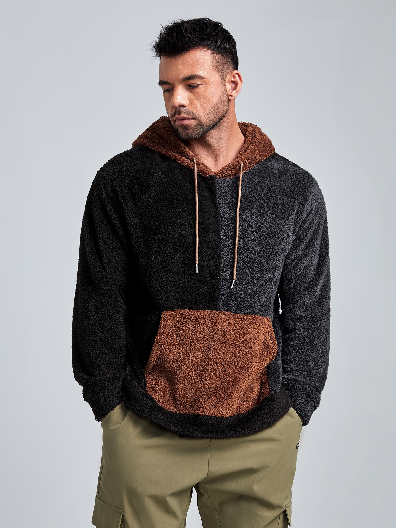boohoo fluffy moletom com capuz
