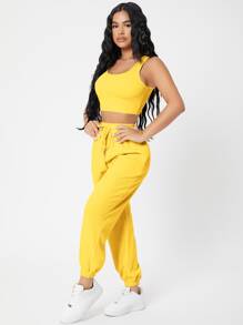 SHEIN PETITE Solid Crop Tank Top And Joggers Set - Yellow - View 5