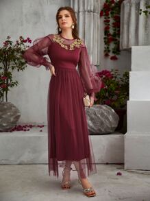 Flower Embroidered Applique Lantern Sleeve Mesh Prom Dress - Burgundy - View 4