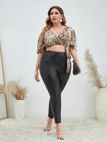 Top corto con estampado de piel de serpiente de manga con volante con cordón lateral - Multicolor - Ver 4