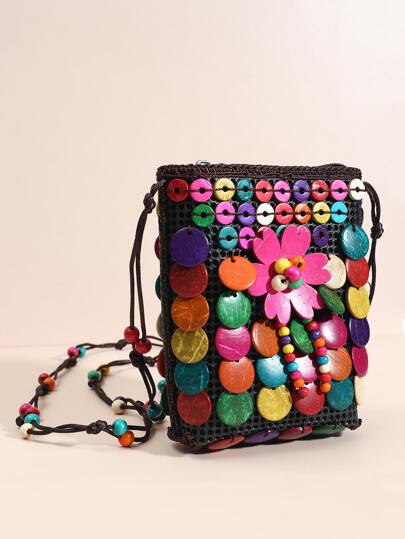Ręcznie robiona torebka typu crossbody w stylu boho zdobiona koralikami