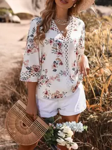 Breezaya Floral Print Guipure Lace Insert Trumpet Sleeve Blouse - White - View 4