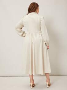 SHEIN Đầm Plus Size Nút màu trơn Thanh lịch - Màu be - Xem 2