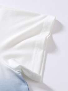 Manfinity Men Letter Graphic Ombre Tee - Blue and White - View 5