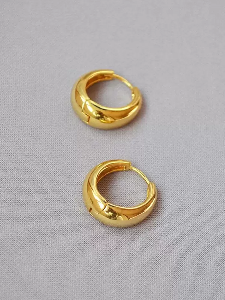 Hoa tai vòng kiềng tối giản - Vàng - Xem 1