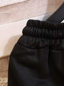 Aesthetic Post 男款寬鬆短褲,印有字母圖形,腰間有束繩 - 黑色 - 查看 4