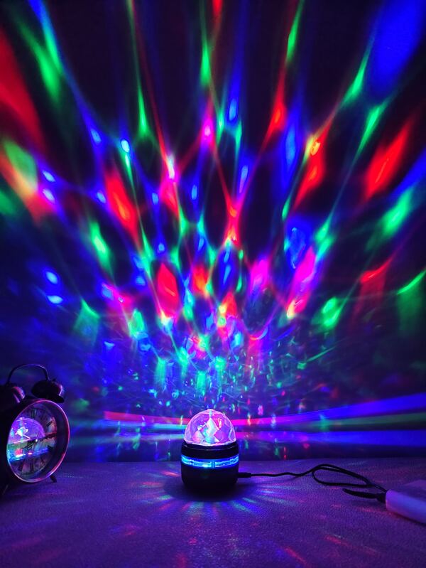 1 قطعة مصباح إسقاط موجة مائية ب- 3 مصابيح LED، مصباح ديكوري داخلي يعمل بالطاقة من منفذ USB قابل للتدوير، لأجواء حفلة عيد الميلاد، بدون جهاز تحكم عن بعد