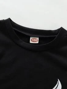 SHEIN Chàng trai trẻ Thuyền buồm In Khối màu Áo thun & quần thể thao - Nhiều màu - Xem 6