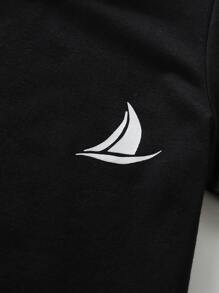 SHEIN Chàng trai trẻ Thuyền buồm In Khối màu Áo thun & quần thể thao - Nhiều màu - Xem 7