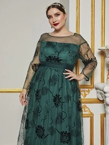 SHEIN Belle Talla grande Vestido fruncido con estampado floral de malla - Verde Oscuro - Ver 4