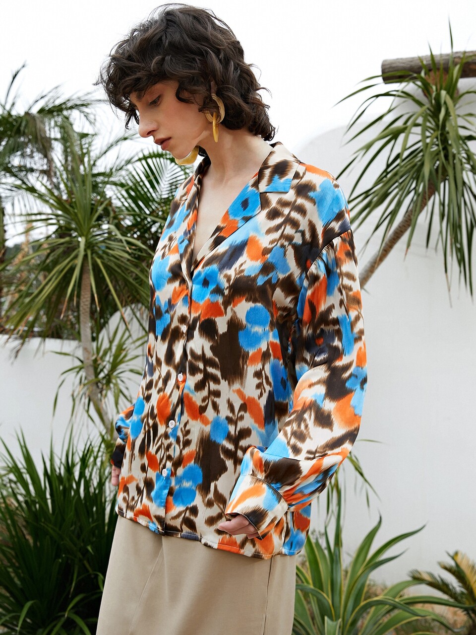 Notched Collar Floral Tie Dye Blouse