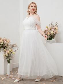 SHEIN Belle Vestido de novia con encaje en contraste de hombros descubiertos de malla - Blanco - Ver 1