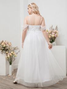 SHEIN Belle Plus Cold Shoulder Plant Embroidery Mesh Wedding Dress - White - View 2