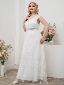 SHEIN Belle Plus Sequin Decor Plants Embroidery Lace Wedding Dress - White - View 4