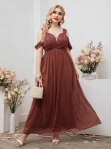 SHEIN Belle 大碼蕾絲拼接褶邊挖肩雪紡伴娘連衣裙