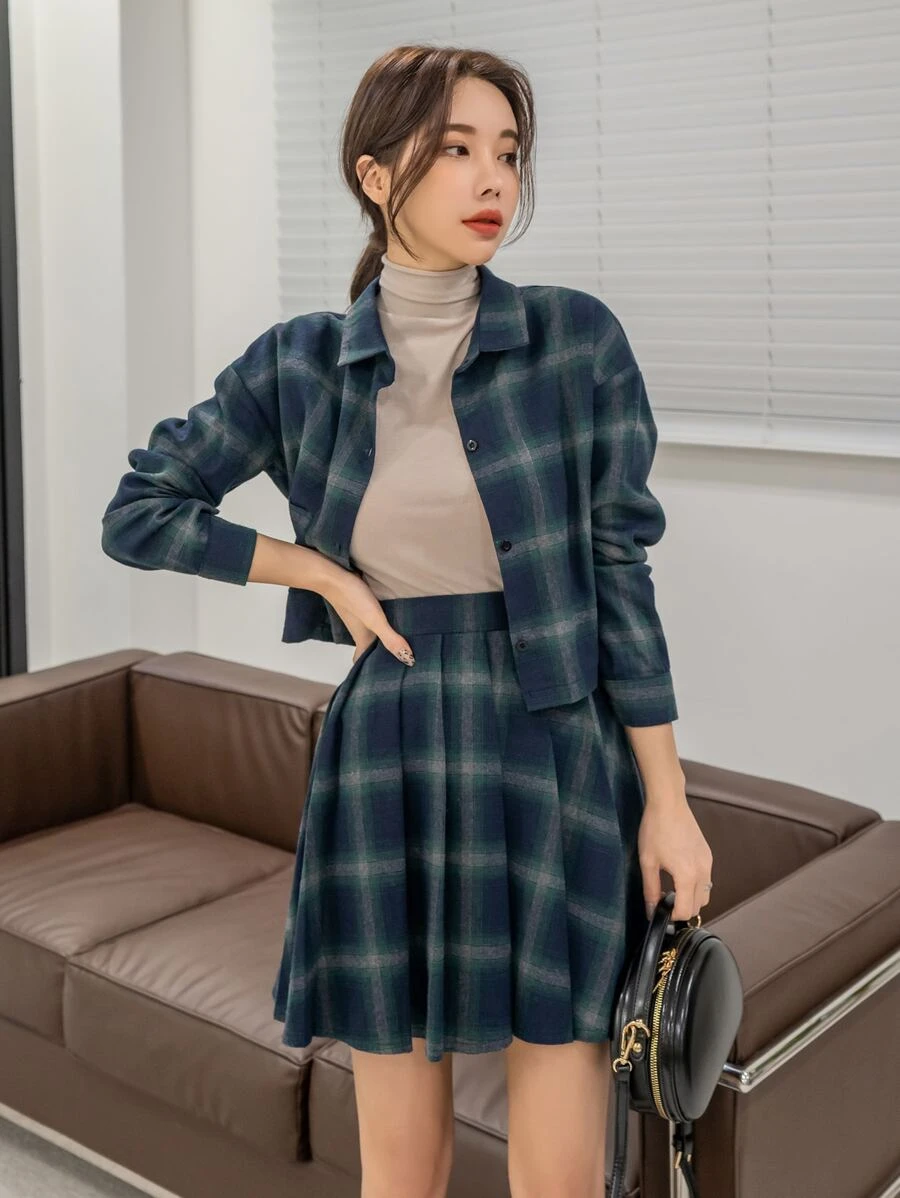 DAZY 格紋落肩袖夾克和高腰百褶半身裙 - 藏蓝色 - 查看 1