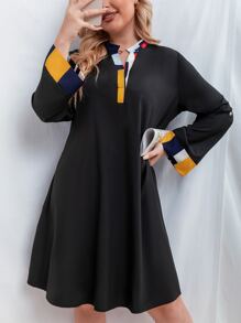 SHEIN LUNE Plus Contrast Trim Roll Tab Sleeve Notched Neck Dress - Black - View 3