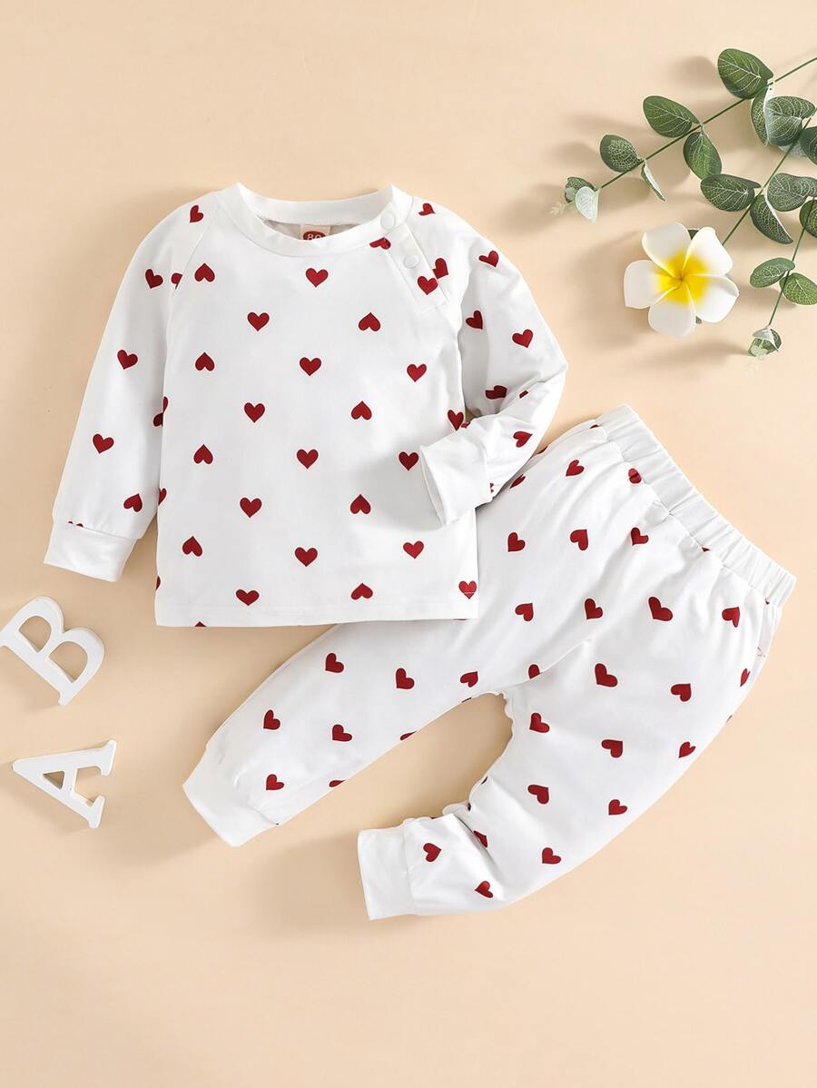 嬰兒愛心圖案插肩袖衛衣和衛褲