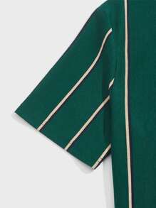 Manfinity RebelGame Hombres Camiseta de rayas de cuello redondo - Verde Oscuro - Ver 3