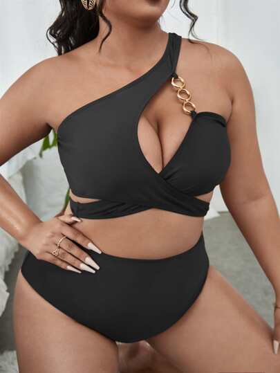 SHEIN Swim Curve Conjunto De Bikini De Un Hombro Entrecruzado Con Cadena De Talla Grande Para Playa De Verano