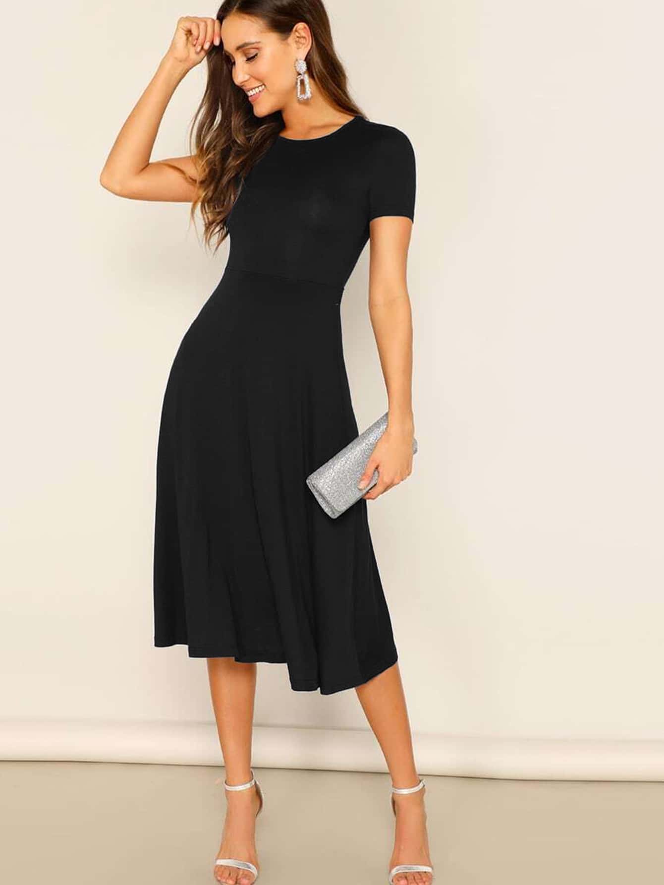 SHEIN Clasi Vestido de línea A de cuello redondo liso - Negro - Añade 7