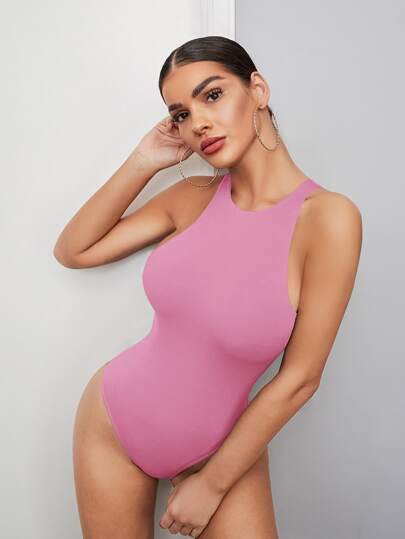 بوديسوت سباحة بدون أكمام