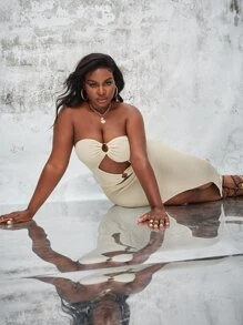 SHEIN Đầm Plus Size Cắt ra Nhẫn Gân đan Tách cao màu trơn Gợi cảm - Màu be - Xem 3