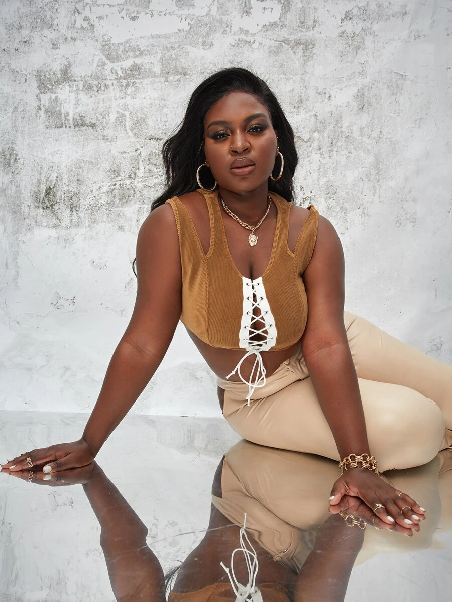 SHEIN Plus Lace Up Front Corduroy Tank Top - Brown - View 1