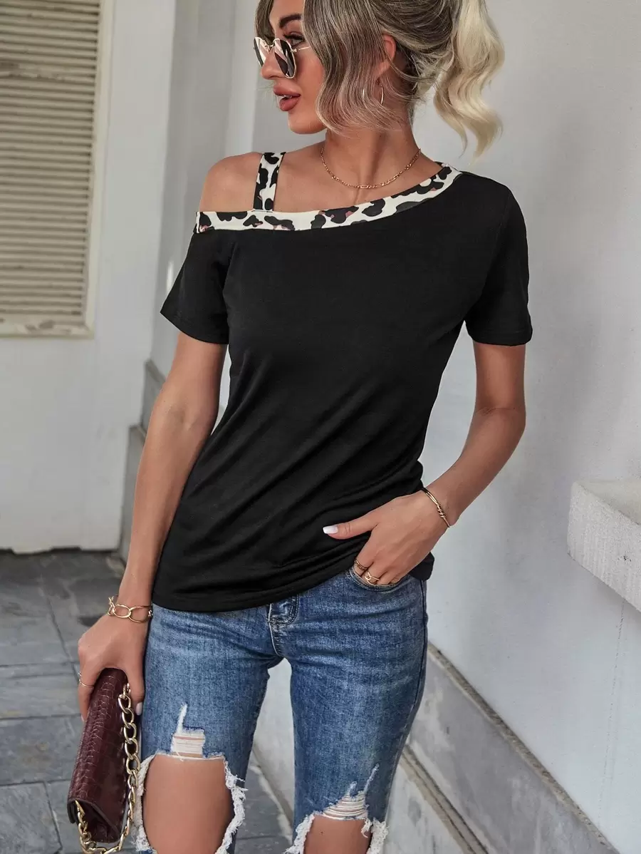 SHEIN Unity Contrast Trim Asymmetrical Neck Tee - Black - View 1