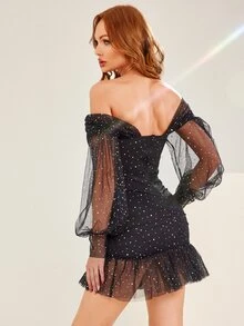 Double Crazy Vestido de hombros descubiertos de manga farol bajo con fruncido con diamante de imitación de malla - Negro - Ver 2