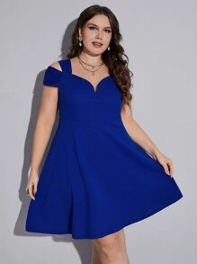 SHEIN Clasi Plus Cold Shoulder Flare Hem Dress - Blue - View 3