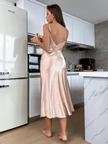 Women's Solid Color Sexy Lace Patchwork Camisole Nightgown - Champagne - View 2