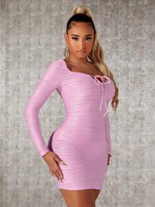 SHEIN SXY 前繫帶素色緊身洋裝 - 粉色 - 查看 1