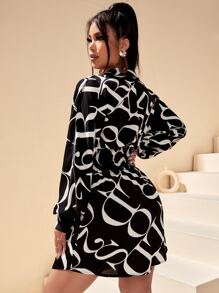 Chiquease 字母圖案燈籠袖打褶襯衫洋裝