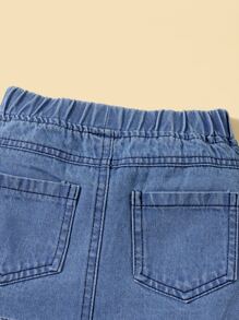 Baby Girl Slogan Graphic Tee With Appliques Ripped Raw Hem Denim Skirt - Blue and White - View 5