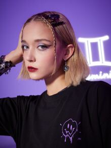 ROMWE Street Life Gemini Cartoon Letter Graphic Tee Without Mesh Top - Black - View 3