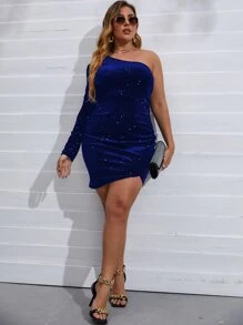 Allurite Plus One Shoulder Tulip Hem Velvet Bodycon Dress - Royal Blue - View 3