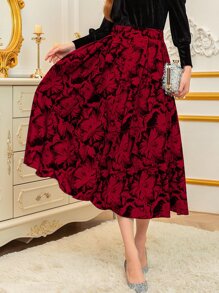 Modelyn Chân váy xếp ly cạp cao họa tiết hoa màu đỏ tía - Màu Đỏ Sâu - Xem 5