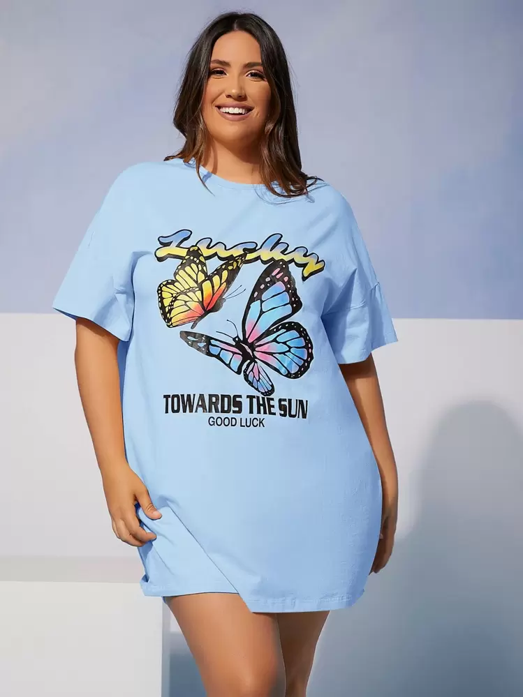 SHEIN EZwear חולצת טי גרפית של פרפר וטקסט למידות גדולות - כחול בייבי - ראה 5