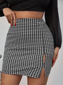 SHEIN Privé Plus Houndstooth Print High Waist Split Hem Bodycon Skirt - Black and White - View 5