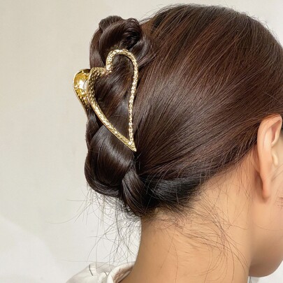 Heart Design Hair Claw