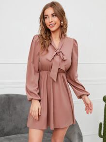 繫帶領燈籠袖連衣裙 - 藕粉色 - 查看 5