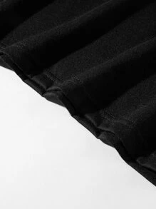 Manfinity EZcore 男士卡通熊圖案T恤和運動短褲 - 黑色 - 查看 4