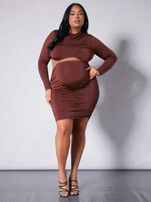 SHEIN Maternity Plus Mock Neck Crop Tee & Bodycon Skirt - Rust Brown - View 3