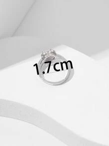 SHEIN X Lucía Bellido Anillo con zirconia cúbica con corazón - Plata antigua - Ver 4