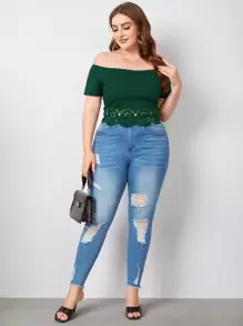 SHEIN Privé Talla grande Camiseta con escote hombros descubiertos, con borde de encaje láser con forma de concha - Verde Oscuro - Ver 4